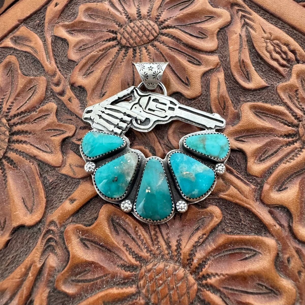 The Turquoise Skeleton Gunfighter