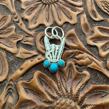 Turquoise Rock On Pendant (round)